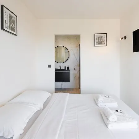 Apartamento Le Sweety -ideal Couple - 2p Neuf, Vue Mer, Parking, Clim Jlp